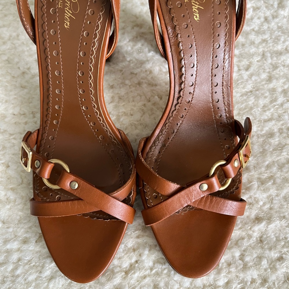 Brooks Brothers Sandals - Picture 3 of 8